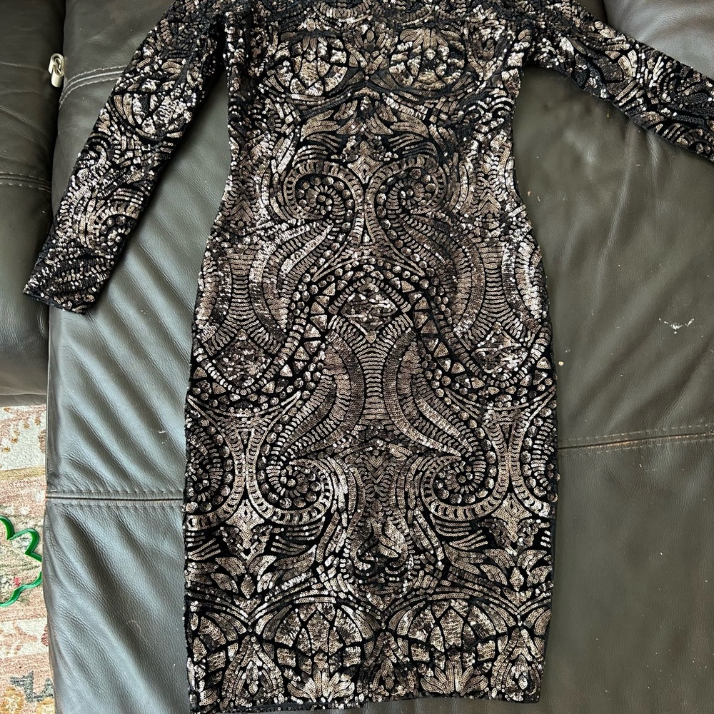 Elegant Black and Silver Patterned Dress